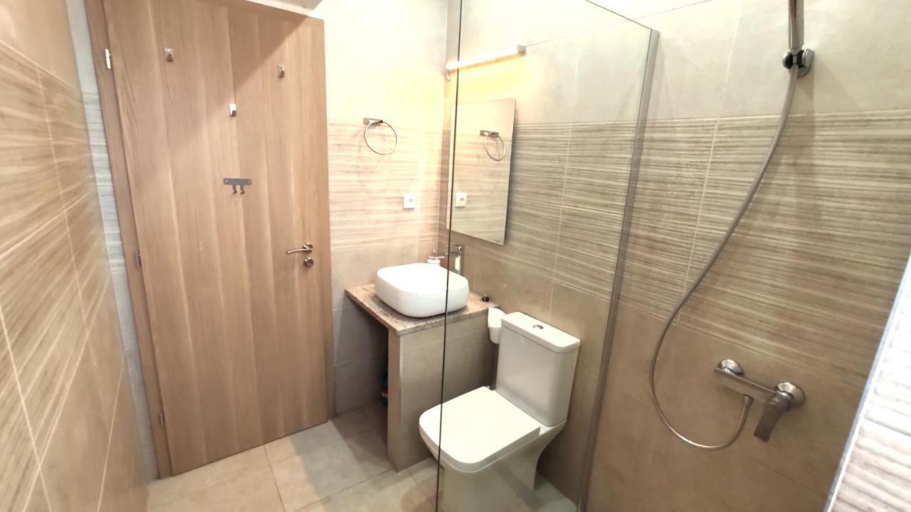 Sea Star Apartments Kallikratia Nea Kallikrateia Dış mekan fotoğraf