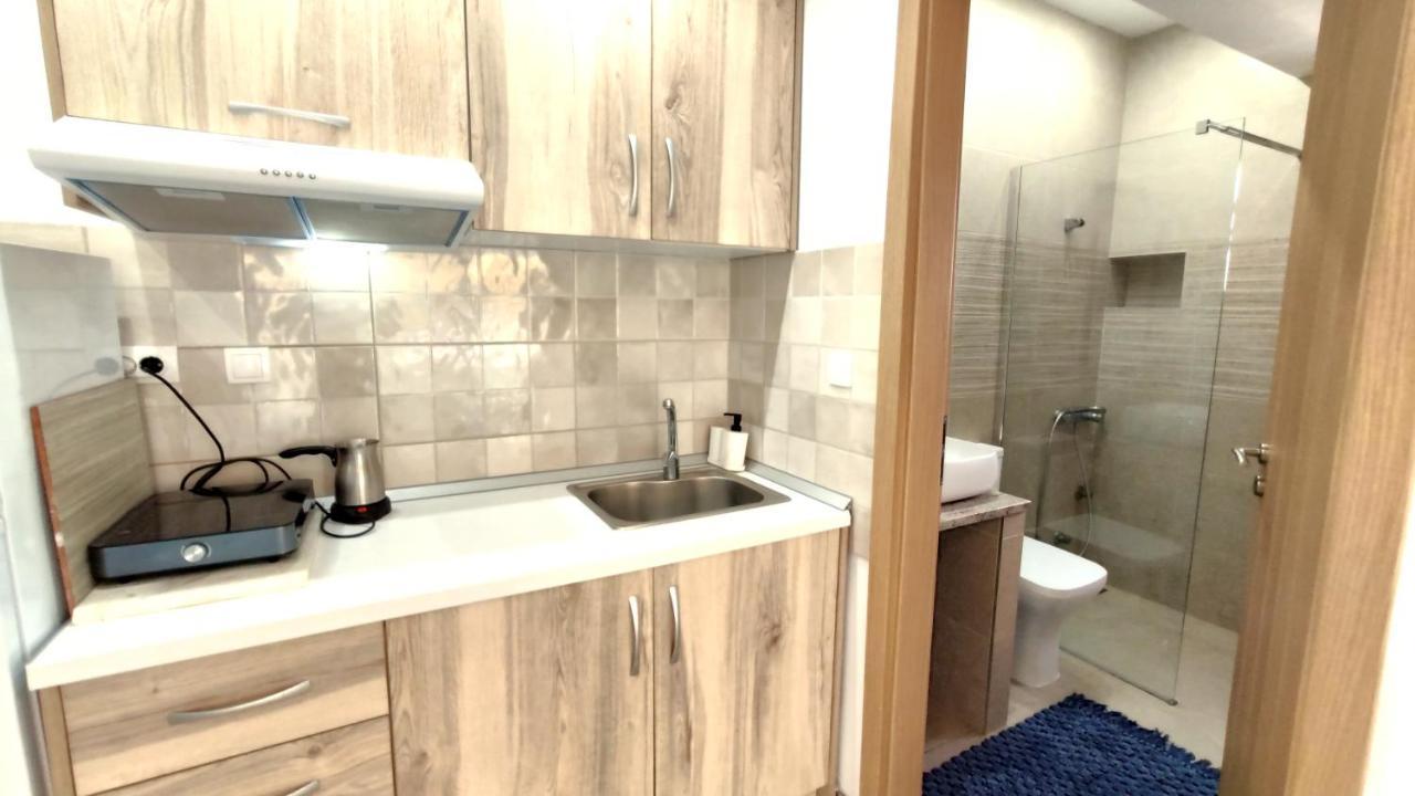 Sea Star Apartments Kallikratia Nea Kallikrateia Dış mekan fotoğraf