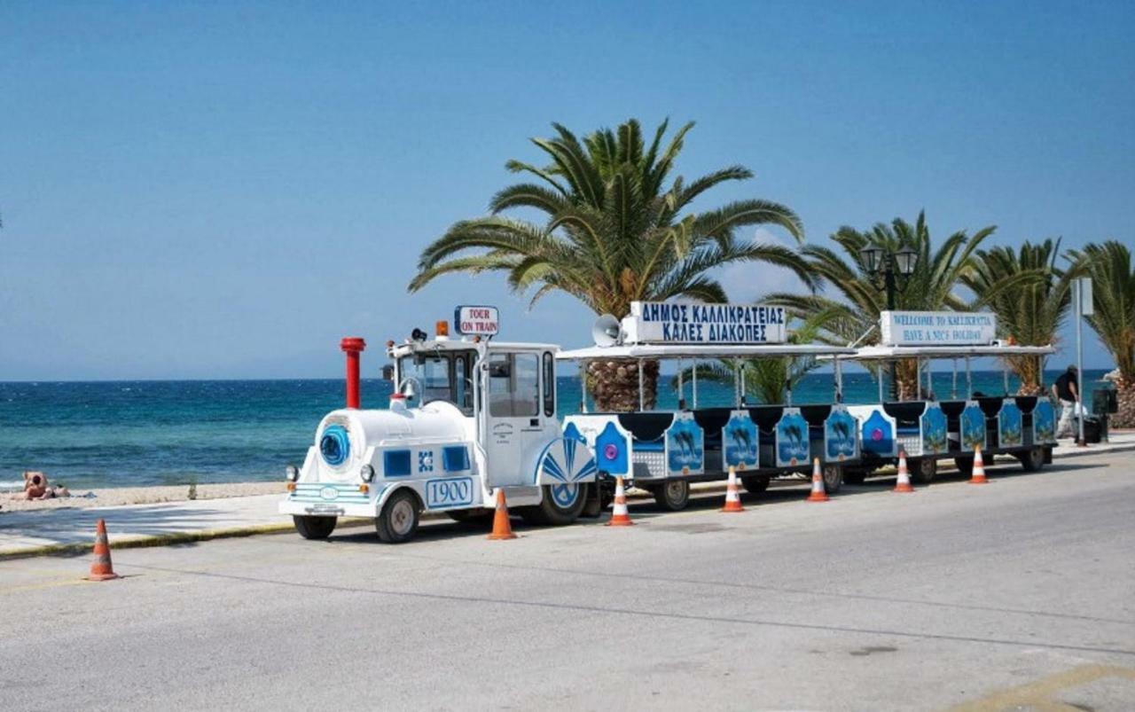 Sea Star Apartments Kallikratia Nea Kallikrateia Dış mekan fotoğraf