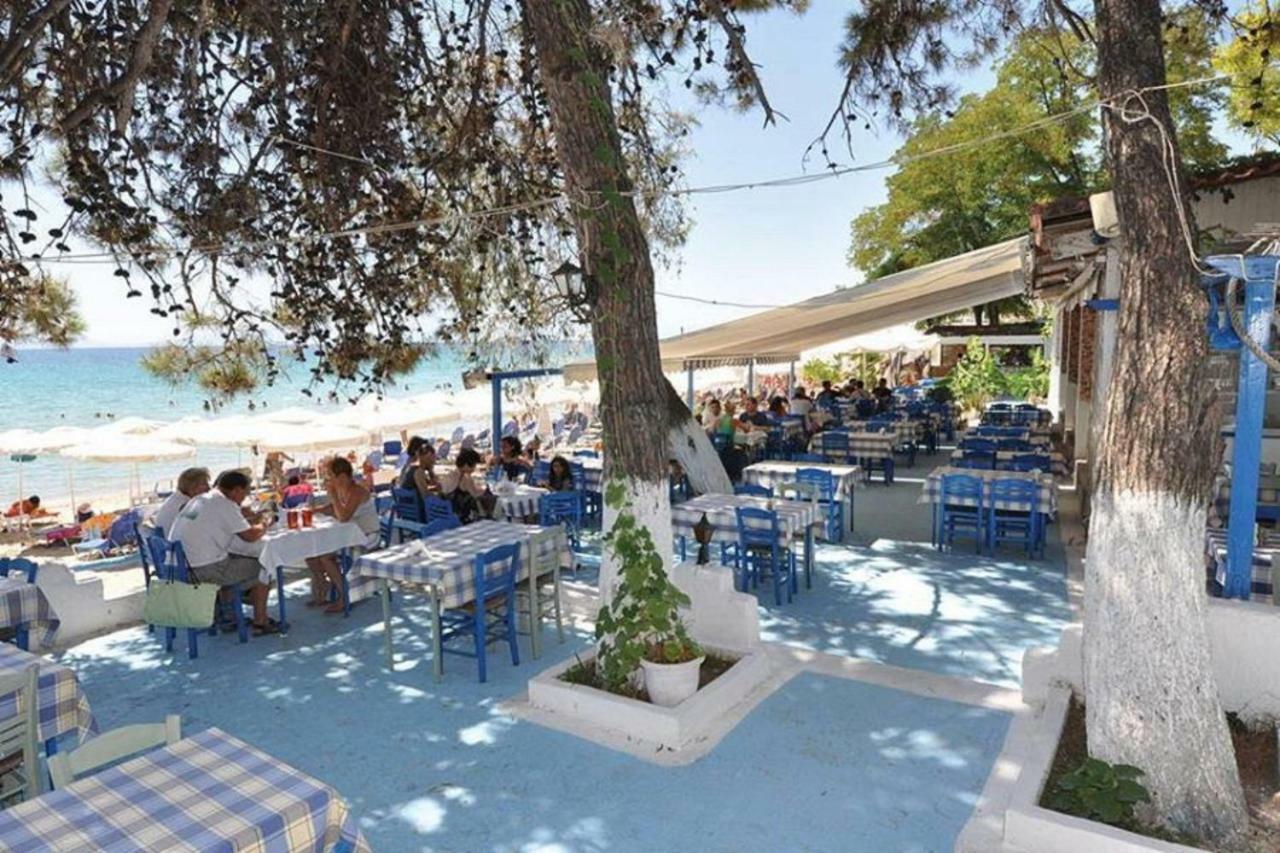 Sea Star Apartments Kallikratia Nea Kallikrateia Dış mekan fotoğraf