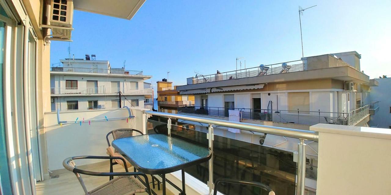 Sea Star Apartments Kallikratia Nea Kallikrateia Dış mekan fotoğraf